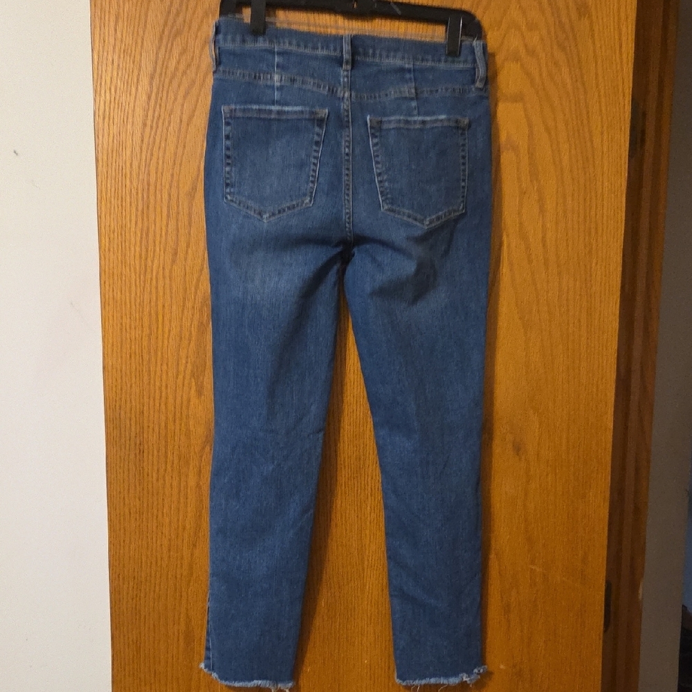 We The Free Distressed Blue Ankle Jeans - Picture 6 of 8
